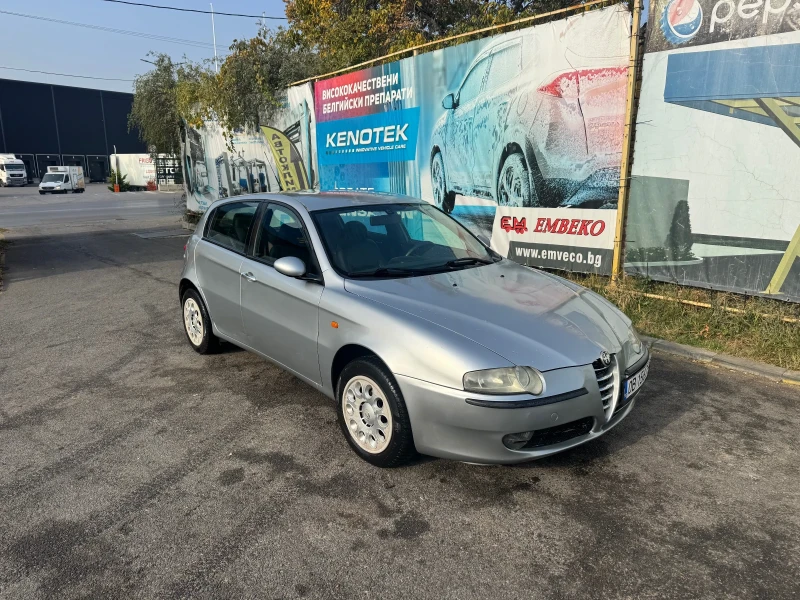 Alfa Romeo 147, снимка 4 - Автомобили и джипове - 48939387