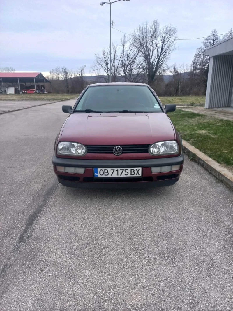 VW Golf 1.9 tdi 90к.с, снимка 3 - Автомобили и джипове - 52661160