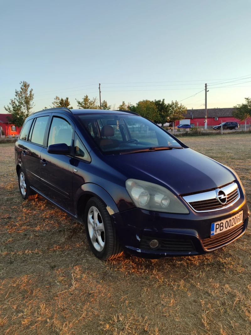 Opel Zafira, снимка 3 - Автомобили и джипове - 51789518