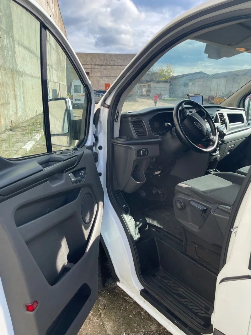 Ford Transit Custom, снимка 11 - Автомобили и джипове - 51870540