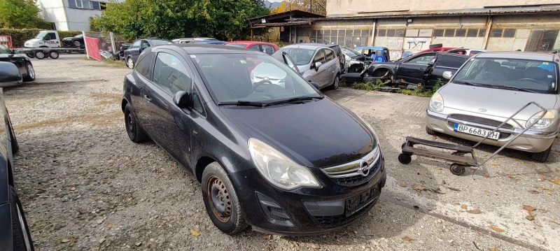 Opel Corsa 1.2 69кс a12xer, снимка 2 - Автомобили и джипове - 52143392