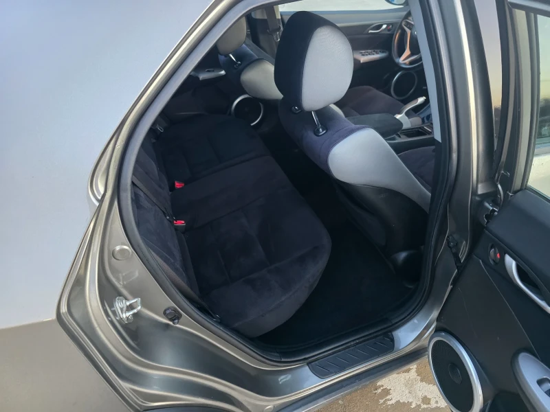Honda Civic 1.8 V-TEC ГАЗ , снимка 10 - Автомобили и джипове - 52433961