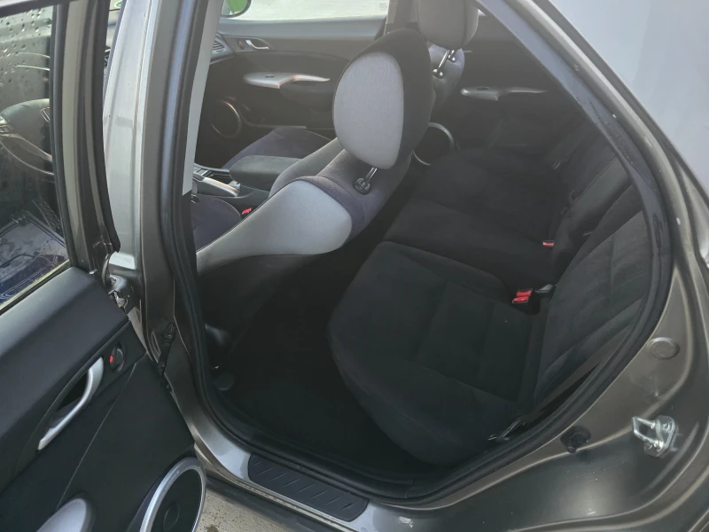 Honda Civic 1.8 V-TEC ГАЗ , снимка 11 - Автомобили и джипове - 52433961