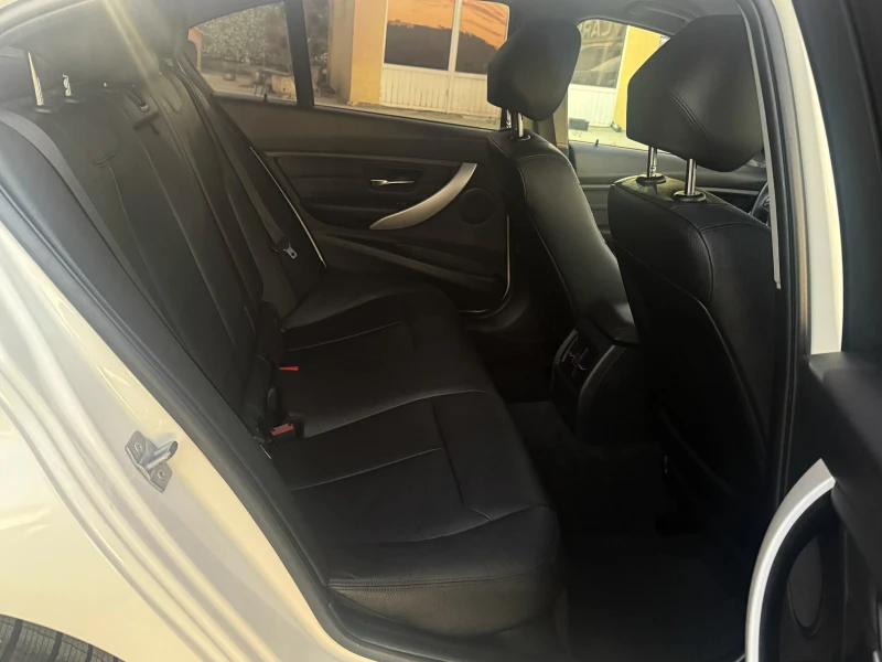 BMW 320 /M preformance/, снимка 13 - Автомобили и джипове - 52830185