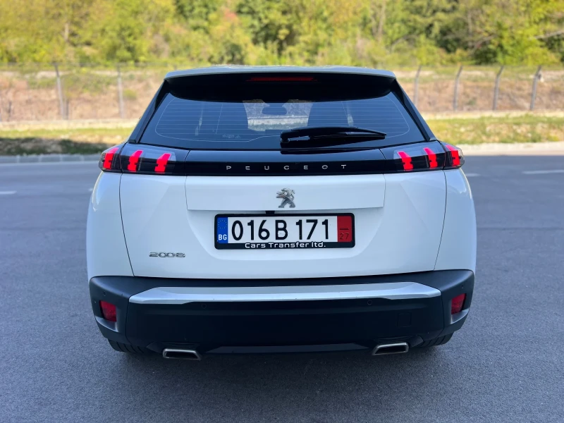 Peugeot 2008 1.2i* ALLURE* AUTO EAT8, снимка 5 - Автомобили и джипове - 52855196