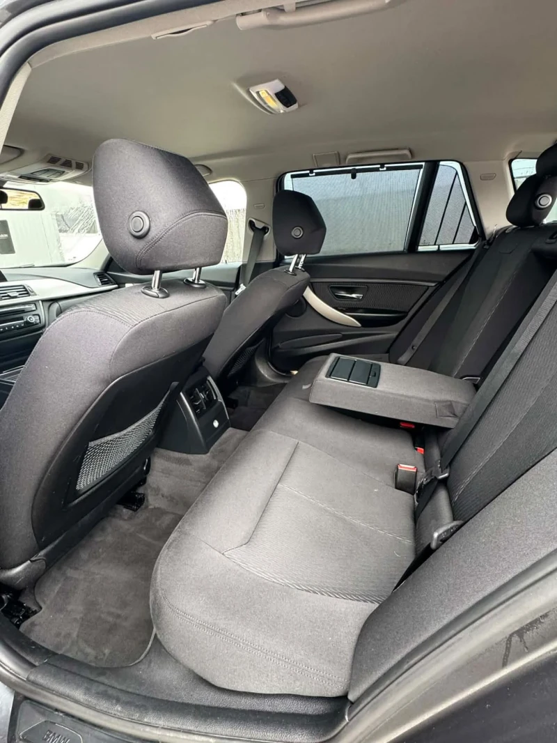 BMW 320, снимка 10 - Автомобили и джипове - 52990302