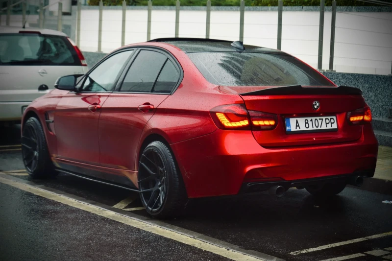 BMW 330, снимка 2 - Автомобили и джипове - 53480137