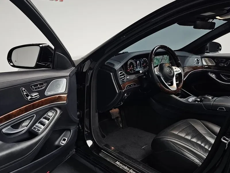Mercedes-Benz S 560 L 4MATIC, снимка 10 - Автомобили и джипове - 55307871