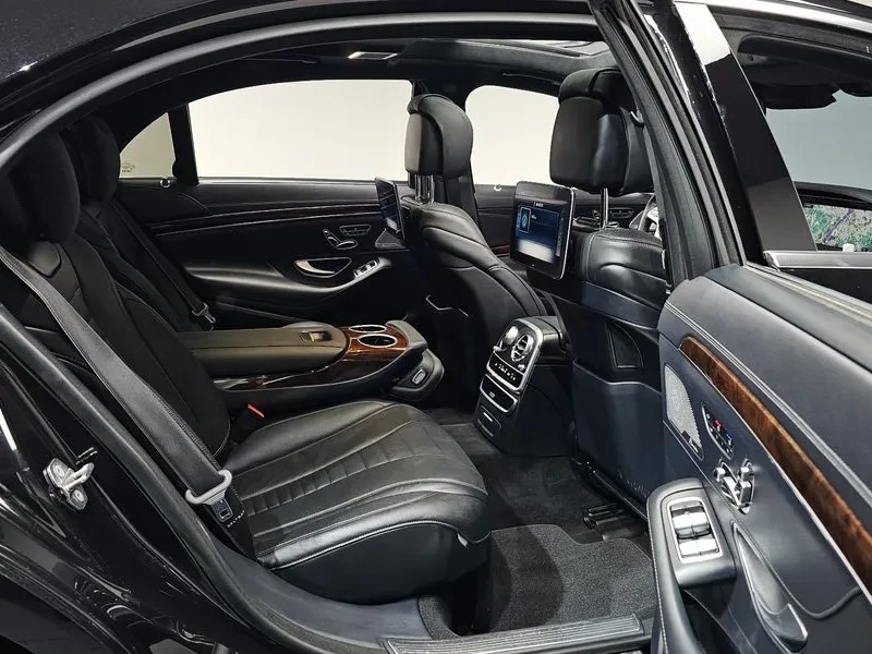 Mercedes-Benz S 560 L 4MATIC, снимка 11 - Автомобили и джипове - 55307871