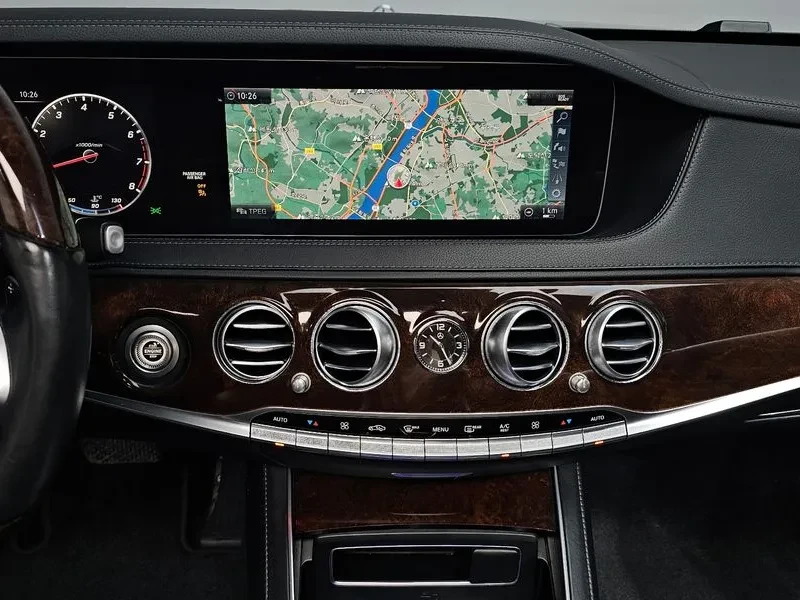 Mercedes-Benz S 560 L 4MATIC, снимка 14 - Автомобили и джипове - 55307871