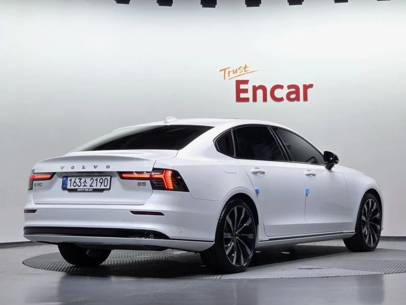 Volvo S90 2.0 Automatic, снимка 2 - Автомобили и джипове - 55975580