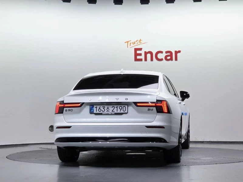 Volvo S90 2.0 Automatic, снимка 4 - Автомобили и джипове - 55975580