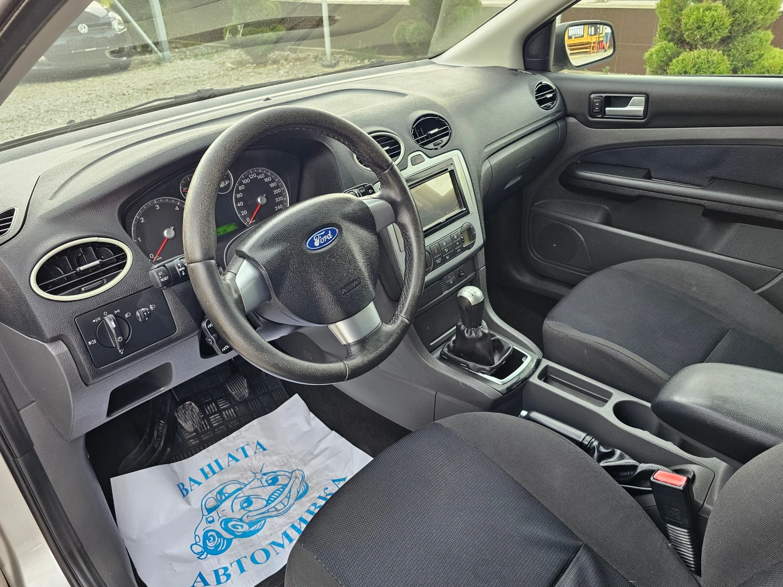 Ford Focus 1.6TDCI 90кс КЛИМАТРОНИК - изображение 9