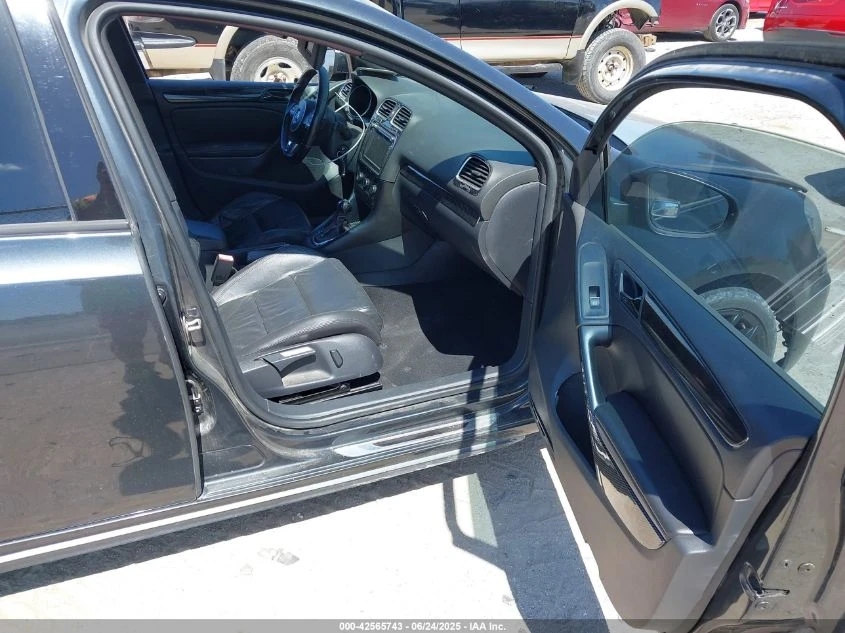 VW CC 2.0L I-4 DI, DOHC, VVT, TURBO, 200HP Front Wheel - изображение 10