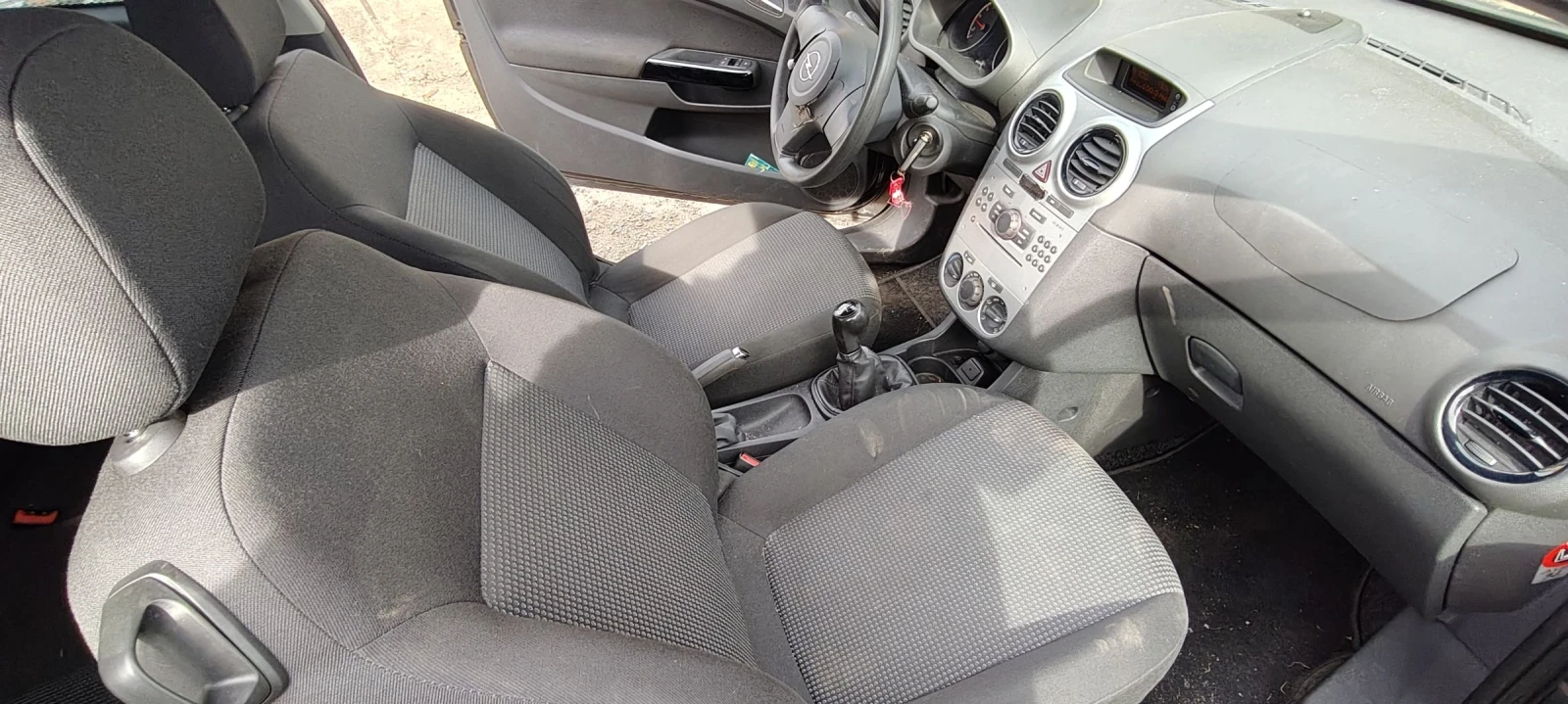 Opel Corsa 1.2 69кс a12xer | Mobile.bg — изображение 11