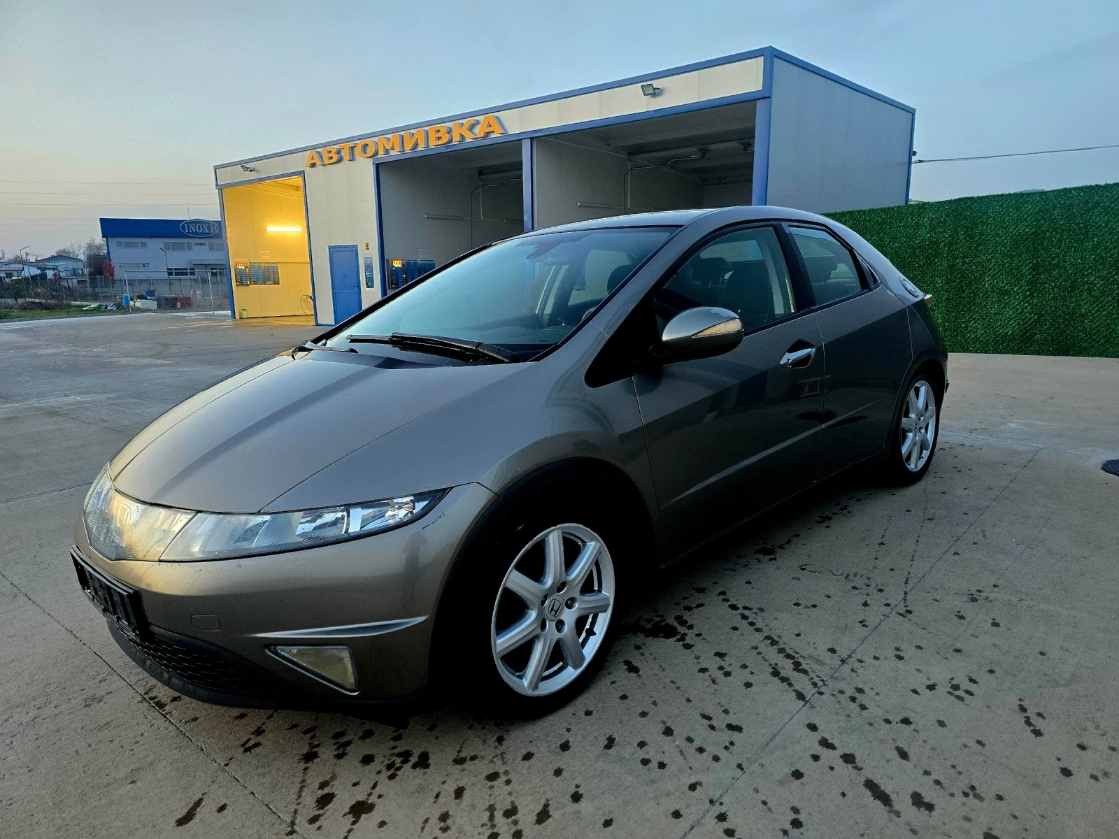 Honda Civic 1.8 V-TEC   | Mobile.bg   1