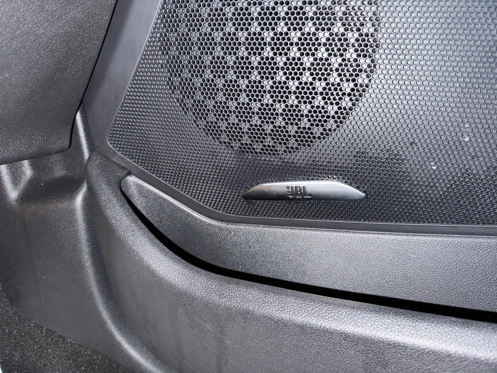 Peugeot RCZ 2.0HDI-FACE-NAVI-кожа-6ск - изображение 10