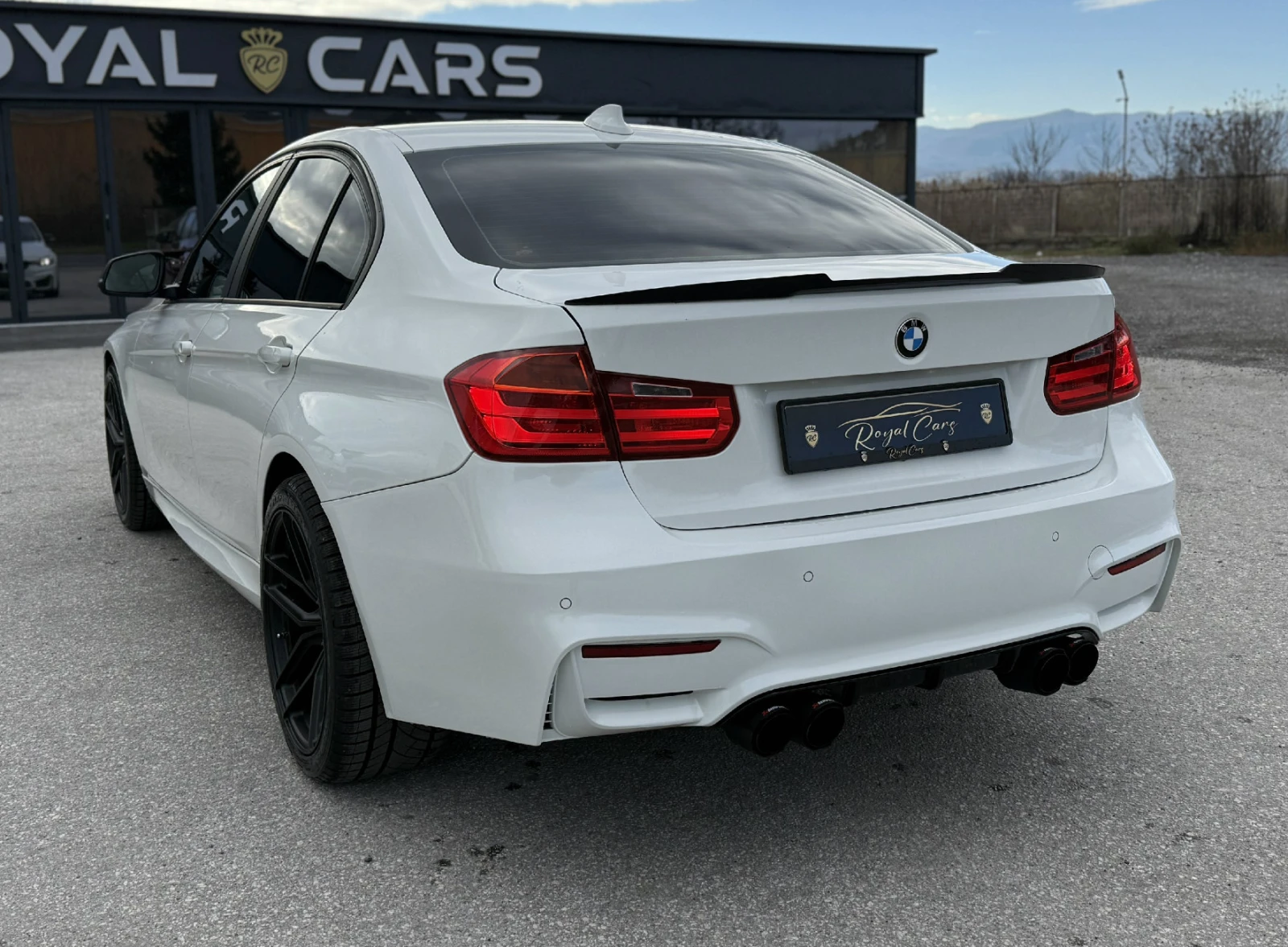 BMW 320 /M performance/ - изображение 7