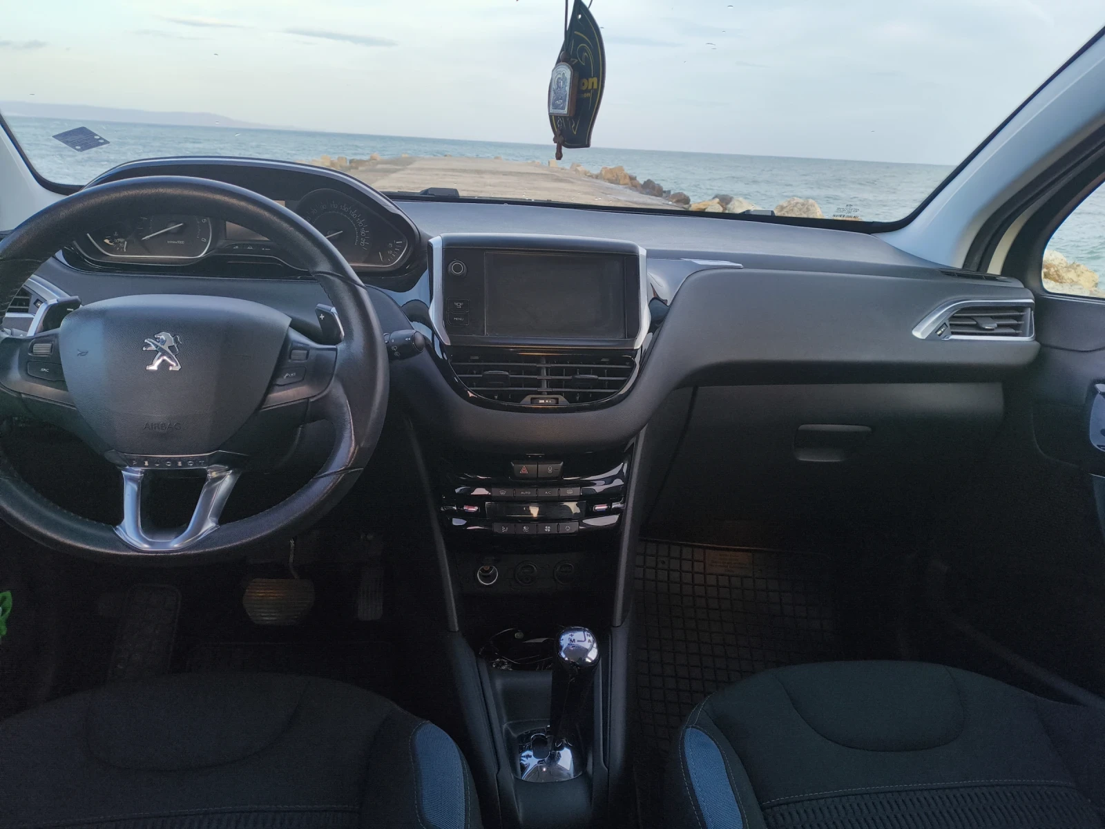 Peugeot 208 1.6 HDI | Mobile.bg � ����������� 9