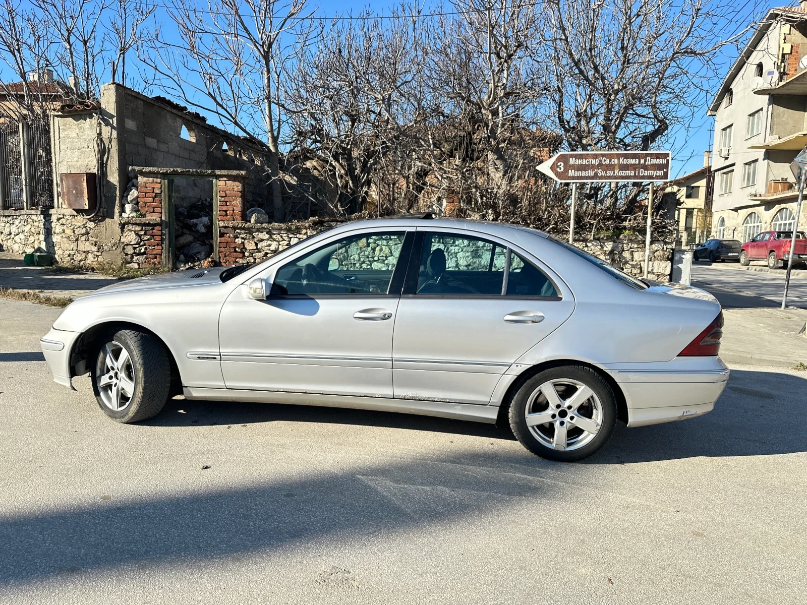 Mercedes-Benz C 270 CDI - изображение 3