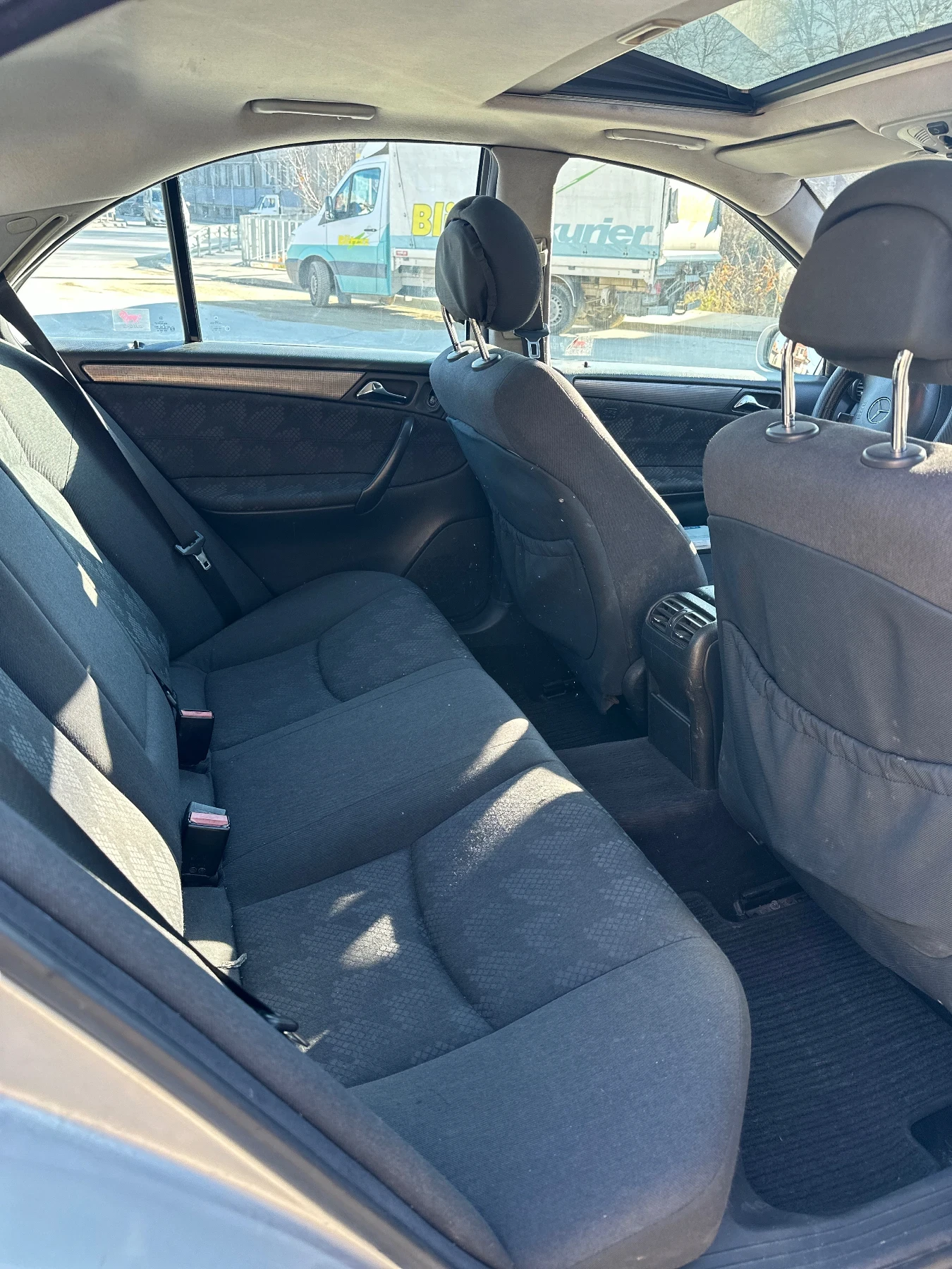 Mercedes-Benz C 270 CDI - изображение 6