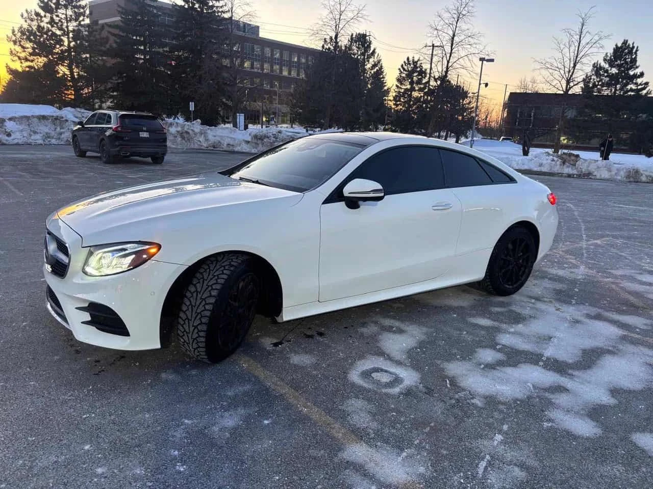 Mercedes-Benz E 450 Coupe * CARFAX * DISTRONIC PLUS * HEADS-UP*  - изображение 5