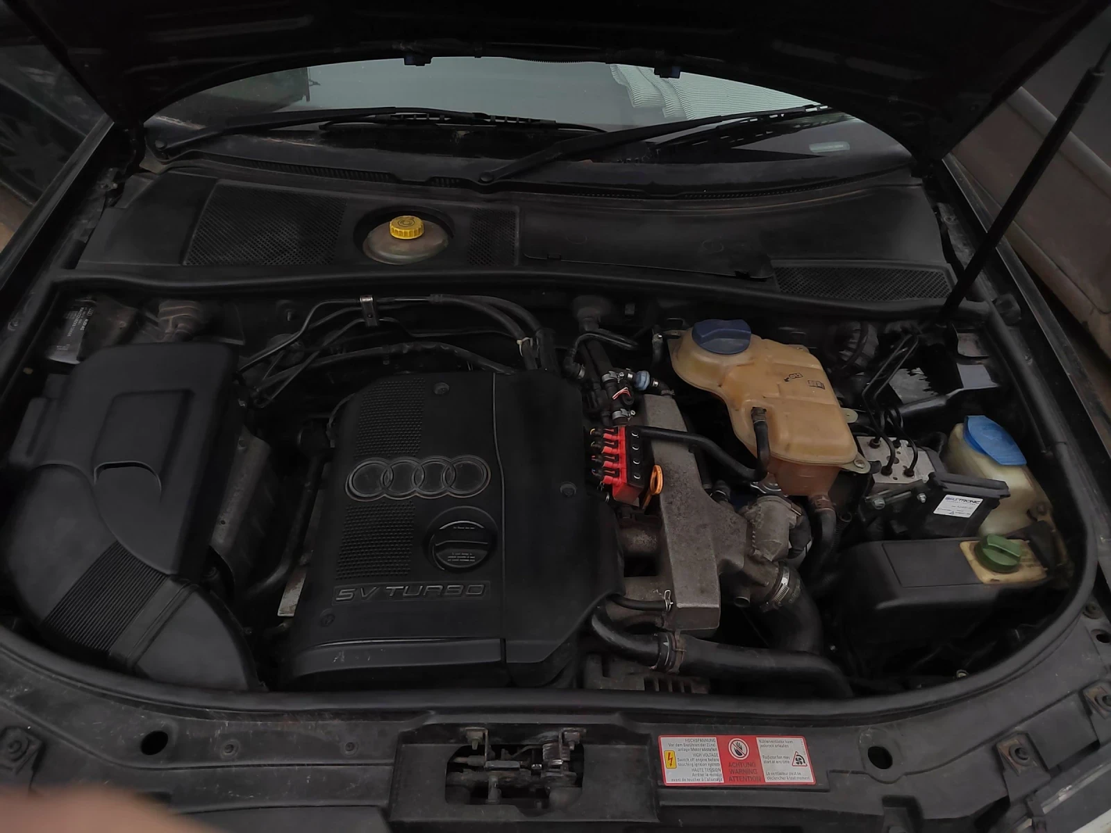 Audi A6 1.8т , снимка 7 - Автомобили и джипове - 54132925