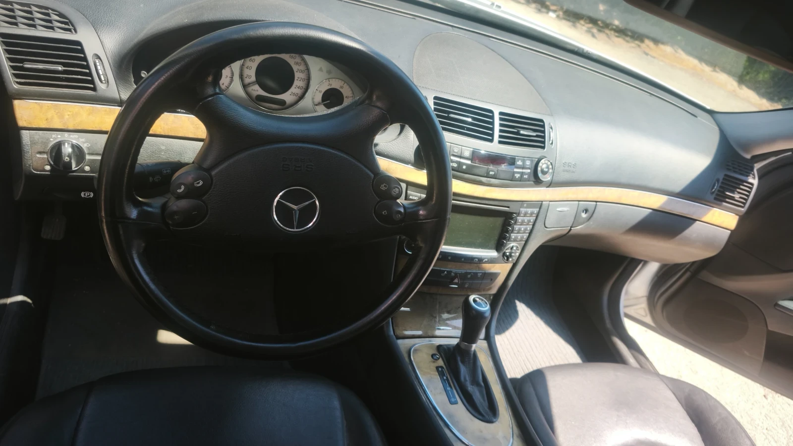 Mercedes-Benz E 320 3.2 EVO, снимка 7 - Автомобили и джипове - 54445358