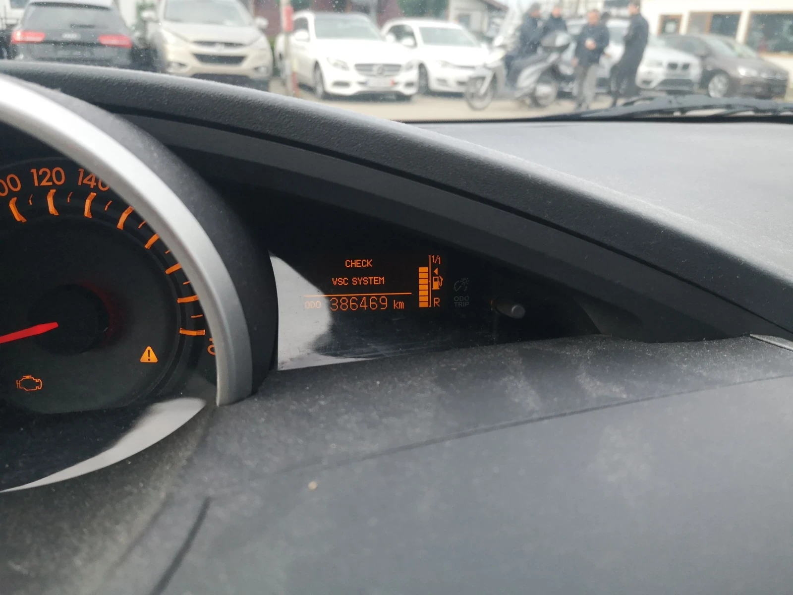 Toyota Verso, снимка 2 - Автомобили и джипове - 54445924