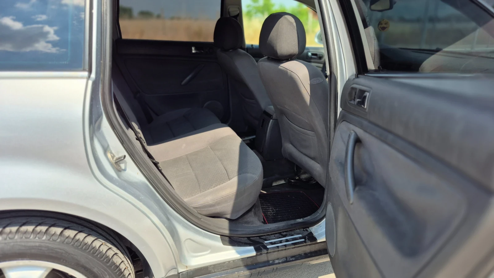 VW Passat 1.9 Tdi/101* * , снимка 11 - Автомобили и джипове - 54804792