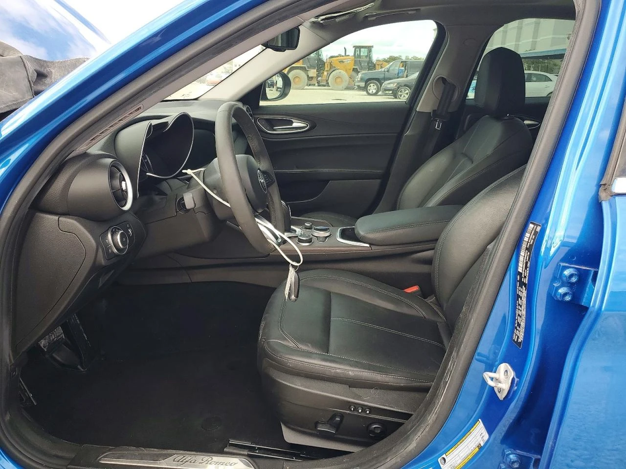Alfa Romeo Giulia 2.0l Ti, снимка 7 - Автомобили и джипове - 55591332