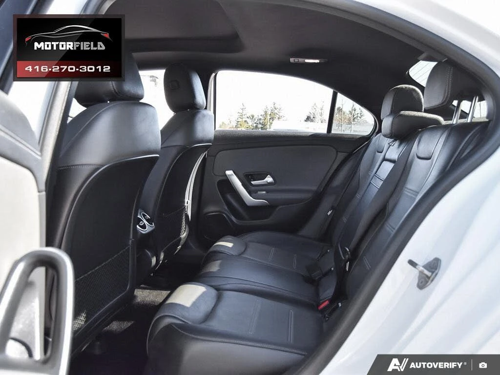 Mercedes-Benz A 35 AMG/4MATIC/SUNROOF/DIGITAL/DRIVE-ASSISTS, снимка 14 - Автомобили и джипове - 55617821