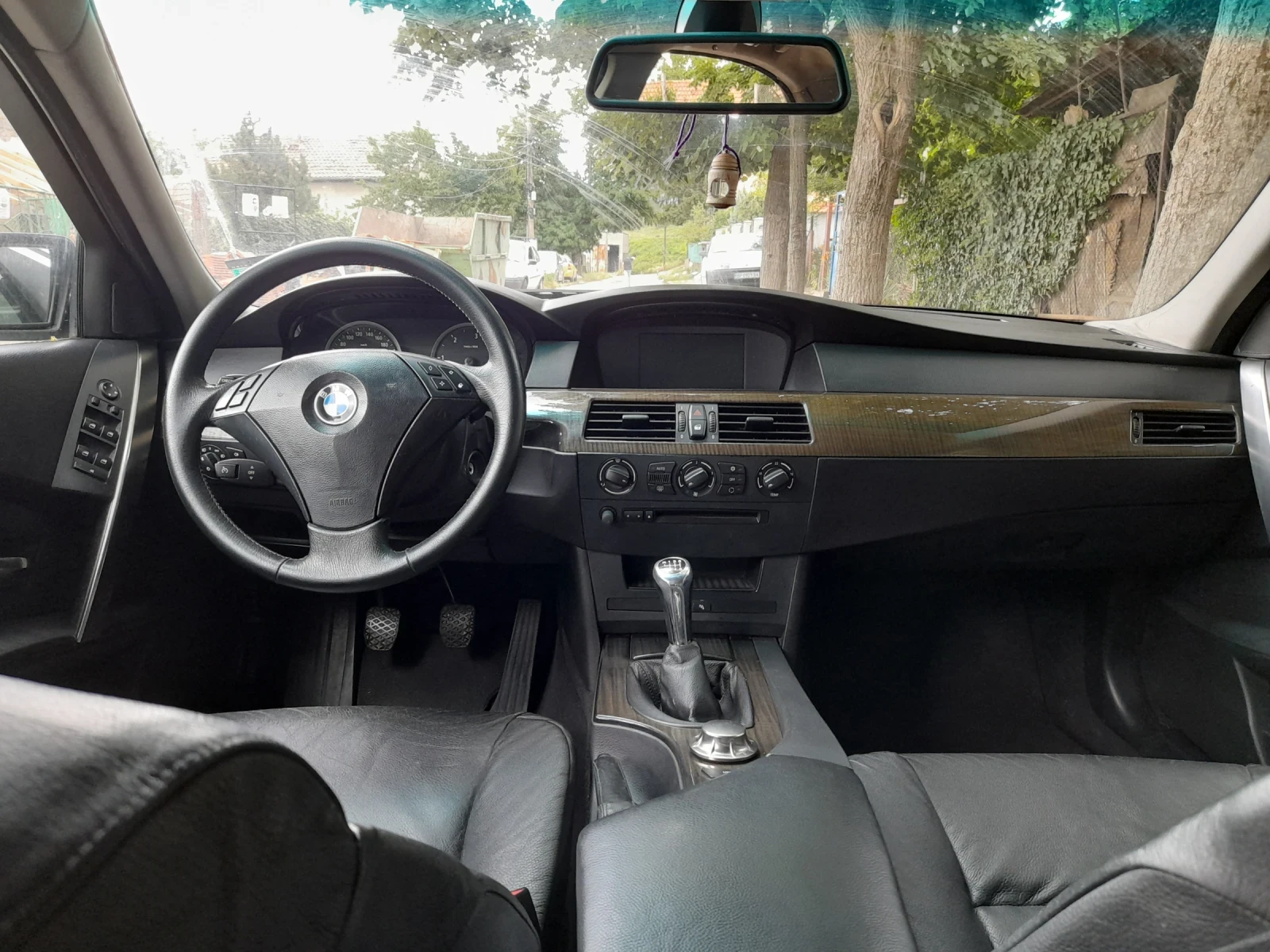 BMW 530 D, снимка 11 - Автомобили и джипове - 55646365