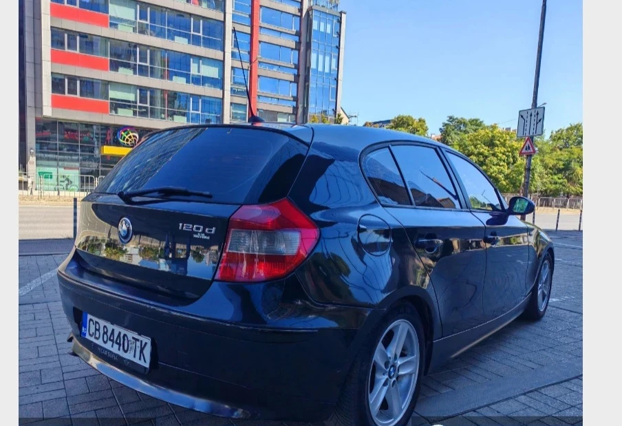 BMW 120, снимка 3 - Автомобили и джипове - 55996038
