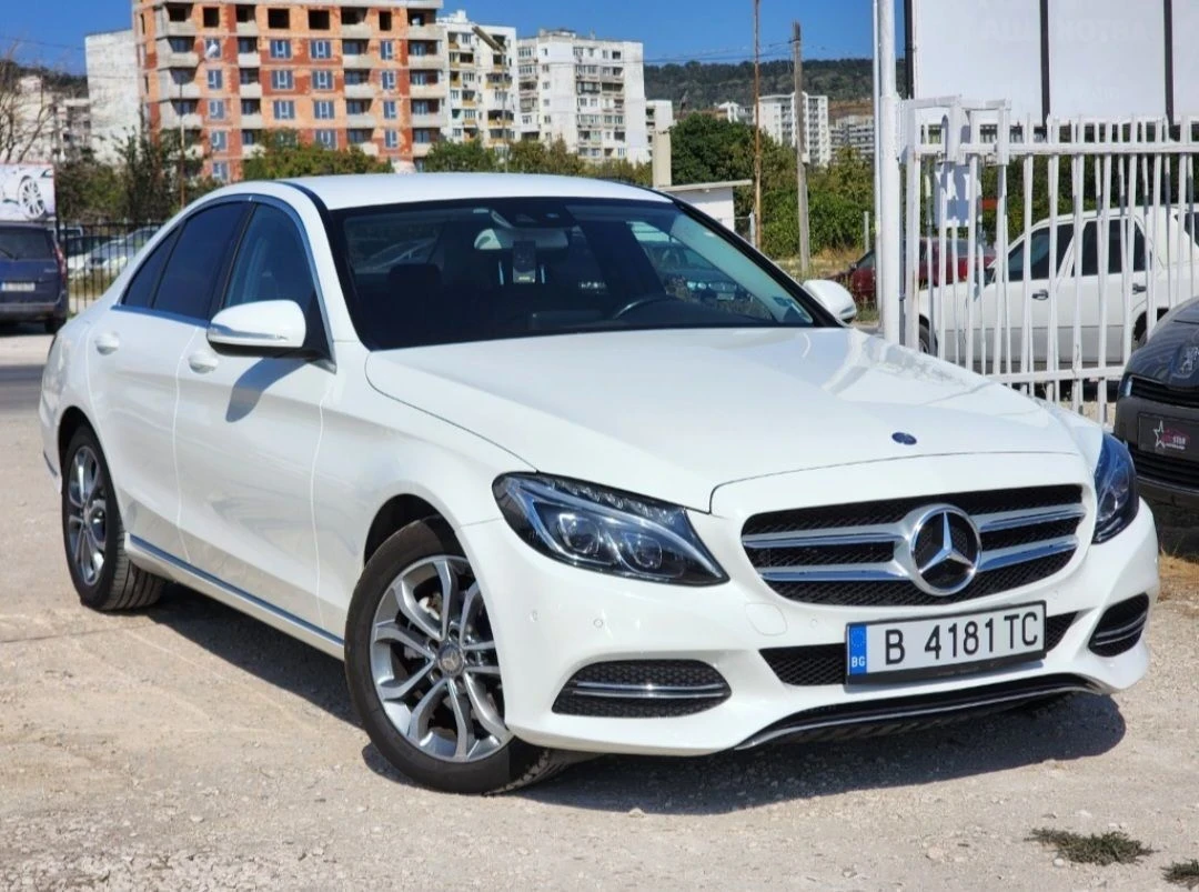 Mercedes-Benz C 220, снимка 2 - Автомобили и джипове - 56644159