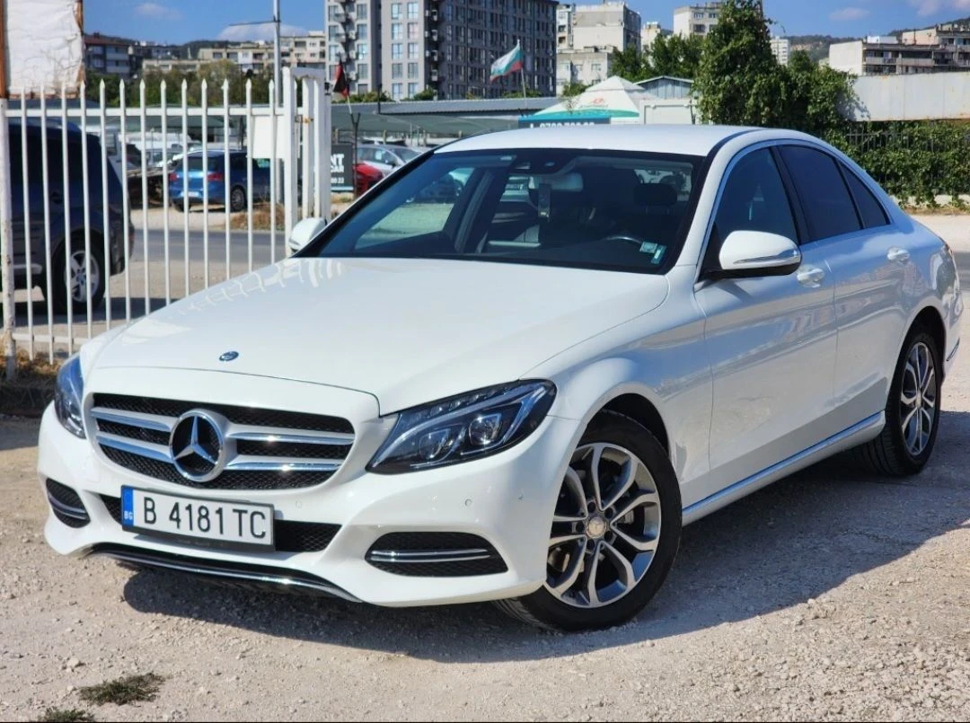 Mercedes-Benz C 220, снимка 3 - Автомобили и джипове - 56644159