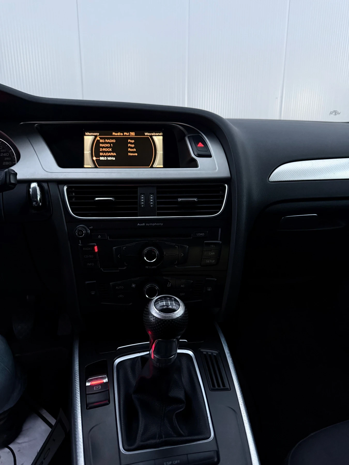 Audi A4 AUDI A4 AVANT 2.0 TDI | 143 �.�. | 2010 �. | 4 299 | Mobile.bg � ����������� 12