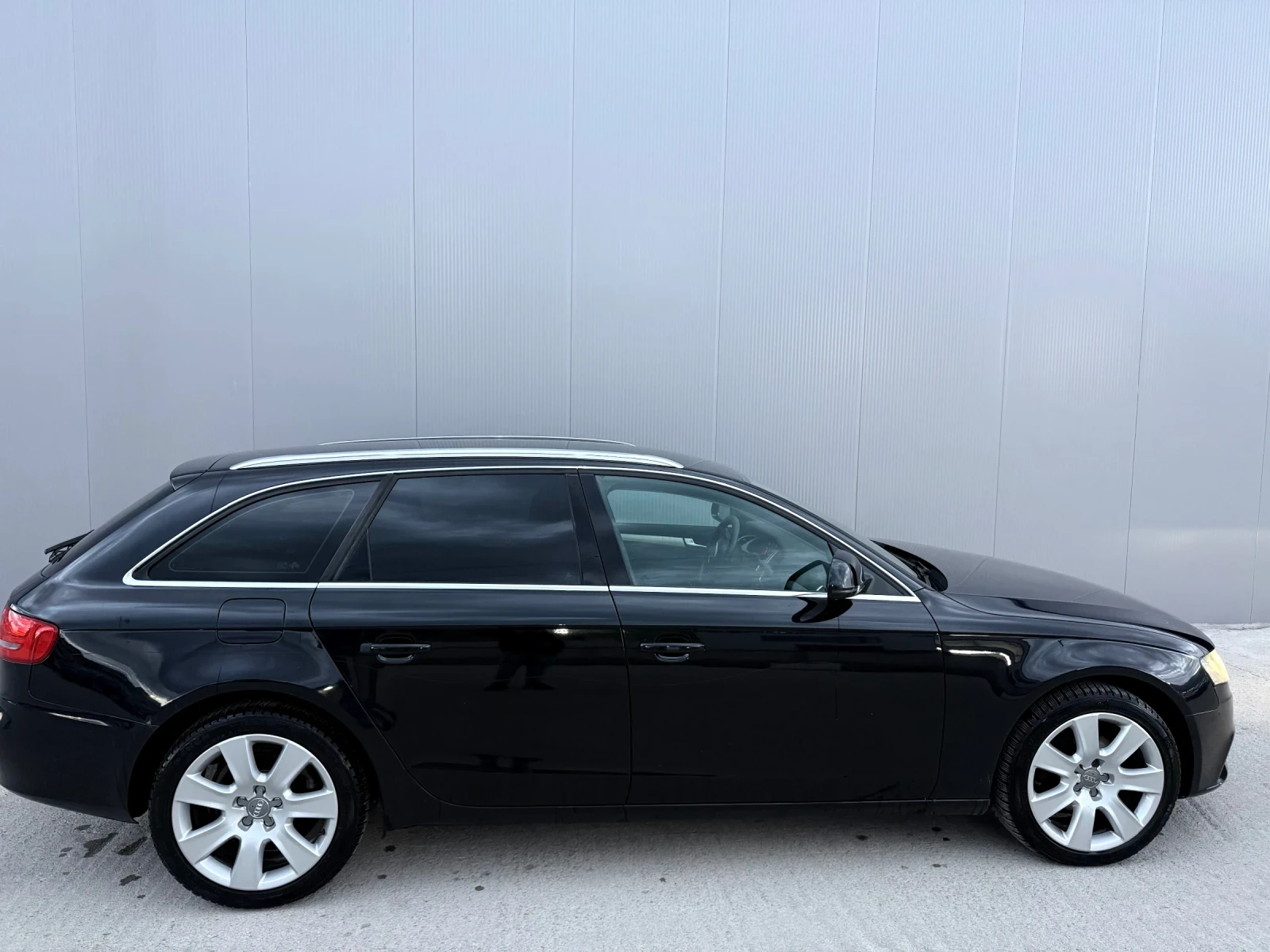 Audi A4 AUDI A4 AVANT 2.0 TDI | 143 �.�. | 2010 �. | 4 299 | Mobile.bg � ����������� 6