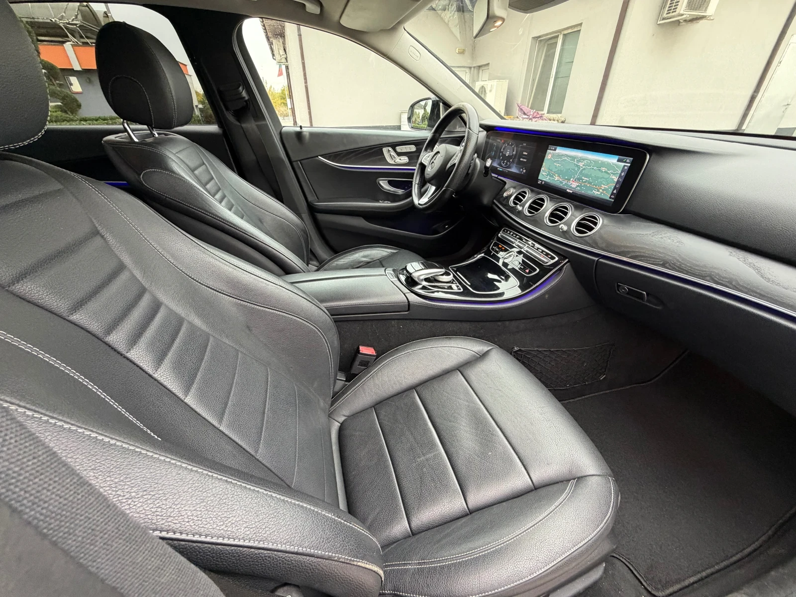 Mercedes-Benz E 350, снимка 10 - Автомобили и джипове - 56747572