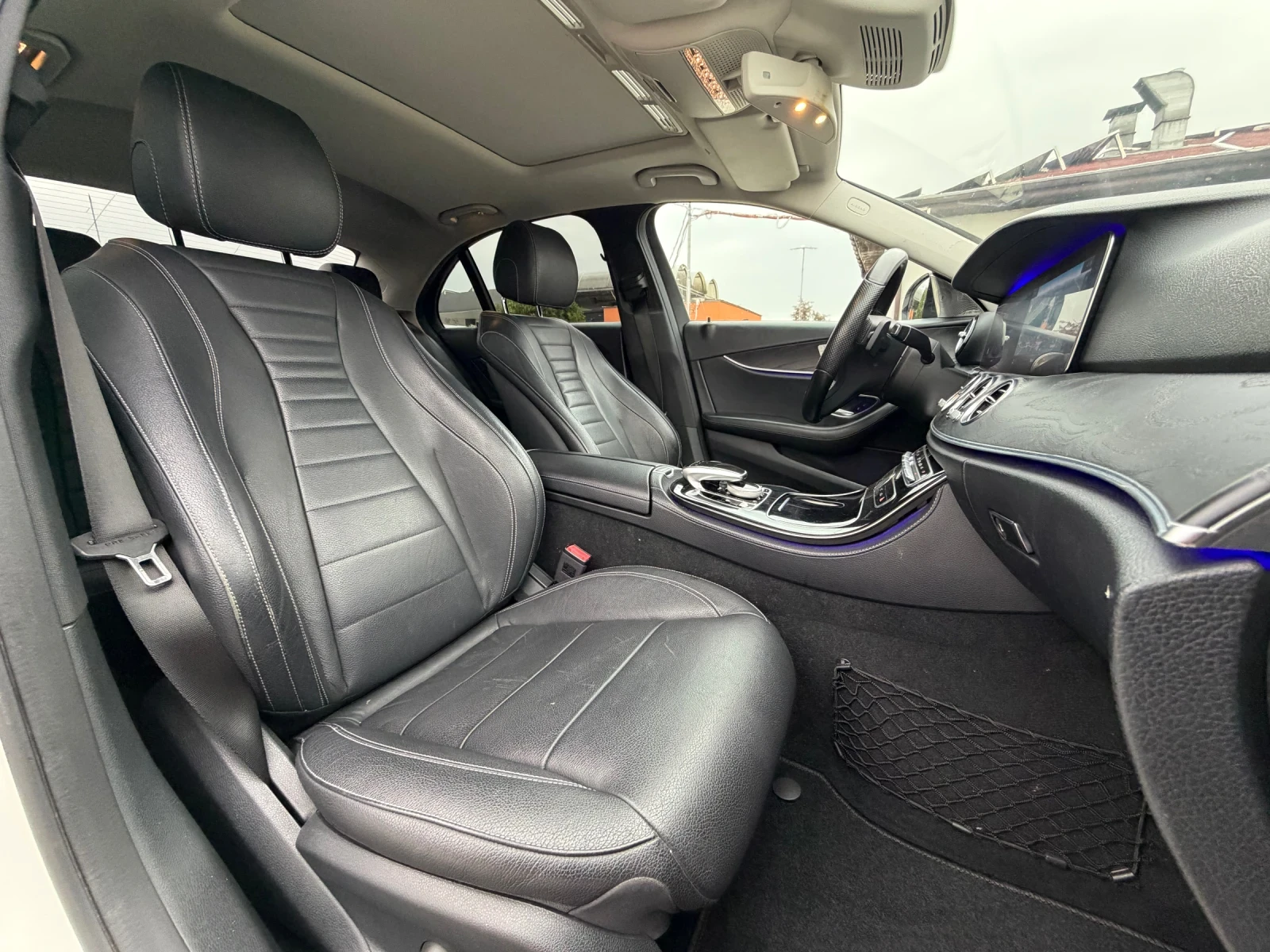 Mercedes-Benz E 350, снимка 11 - Автомобили и джипове - 56747572