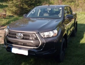 Toyota Hilux, снимка 1