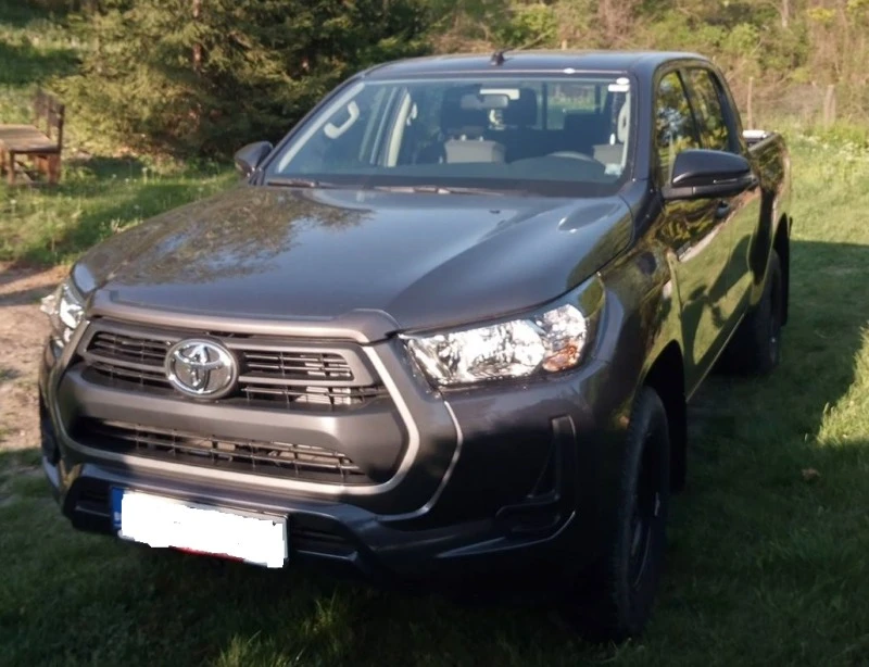 Toyota Hilux, снимка 1 - Автомобили и джипове - 47359894