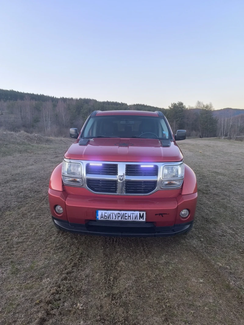 Dodge Nitro, снимка 2 - Автомобили и джипове - 49564424