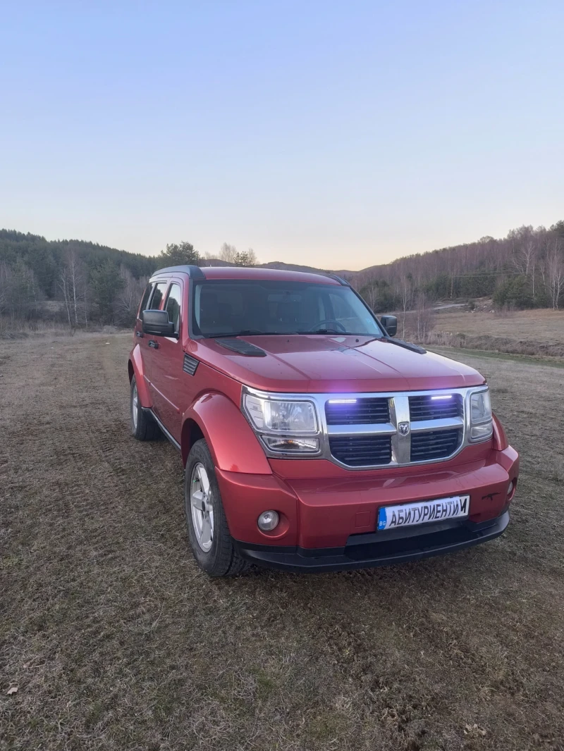 Dodge Nitro, снимка 3 - Автомобили и джипове - 49564424