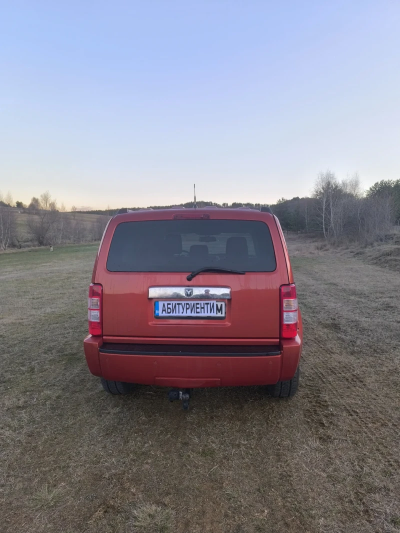 Dodge Nitro, снимка 6 - Автомобили и джипове - 49564424