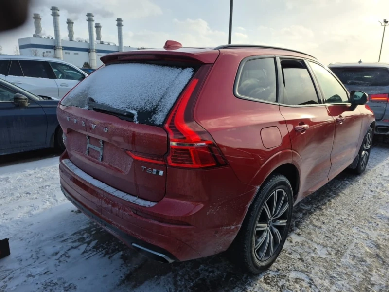 Volvo XC60 R DESIGN  CARFAX, снимка 3 - Автомобили и джипове - 53165629