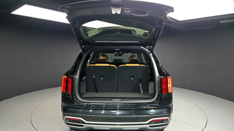 Kia Sorento 2.2CRDI/Пълна сервизна !!!, снимка 17 - Автомобили и джипове - 53373765