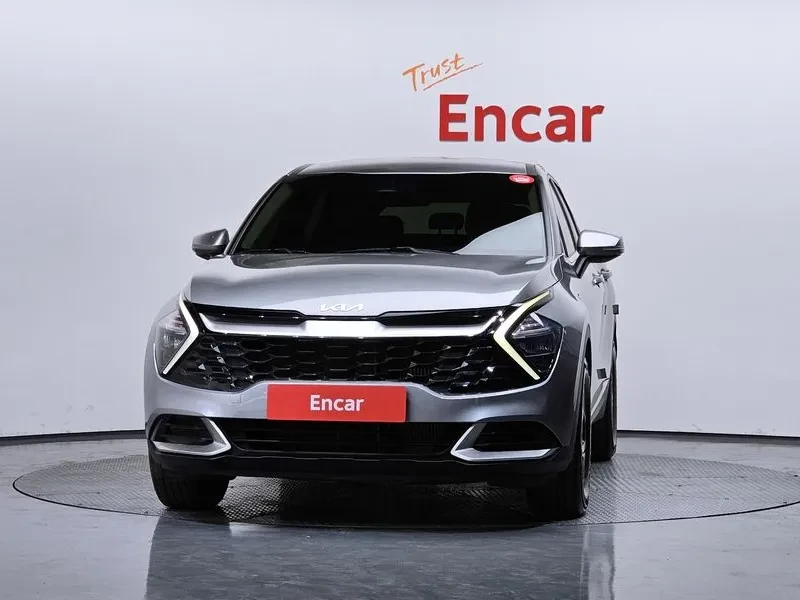 Kia Sportage 2.0 CRDi 4WD, снимка 3 - Автомобили и джипове - 54276454