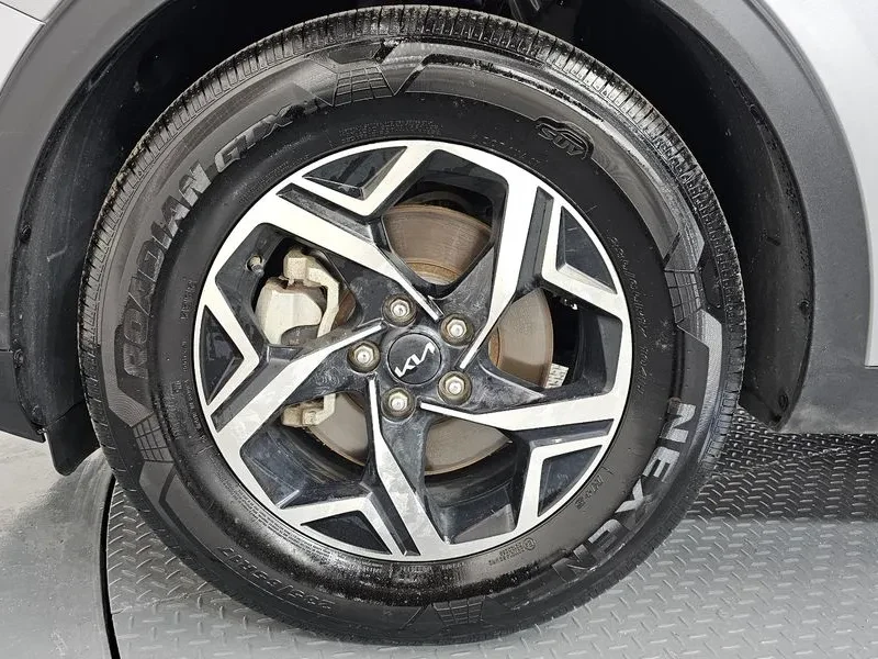 Kia Sportage 2.0 CRDi 4WD, снимка 5 - Автомобили и джипове - 54276454