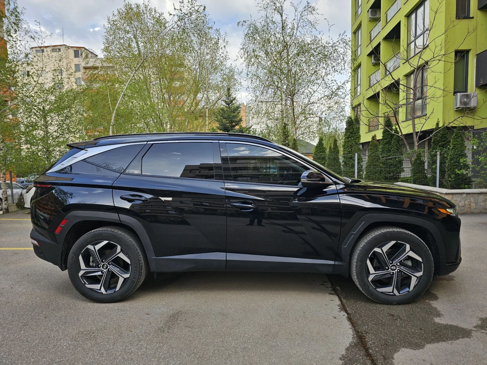 Hyundai Tucson Пълен Хибрид, Luxury, 25k km - изображение 4